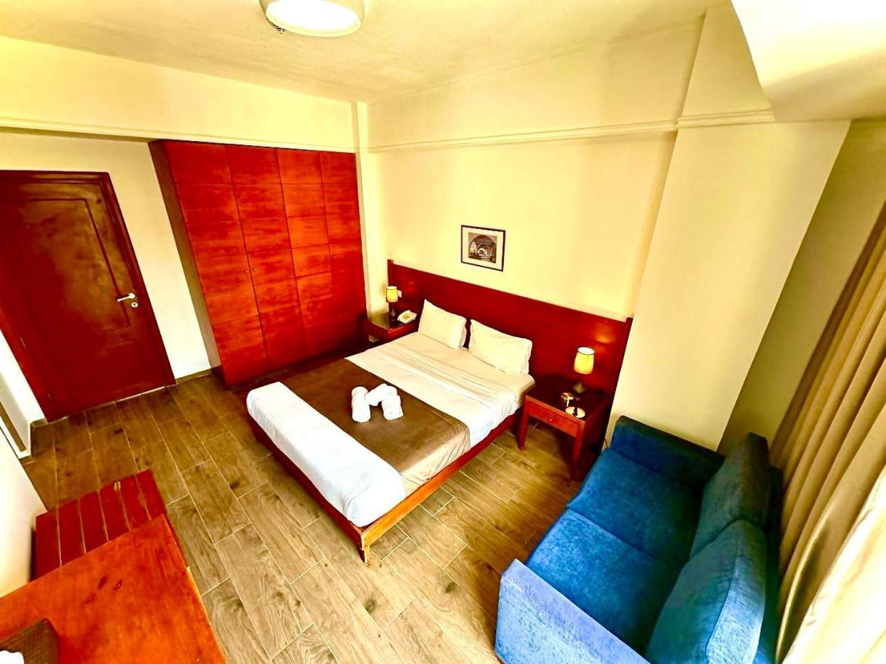 Caesar's Park Hotel Beirut Bagian luar foto