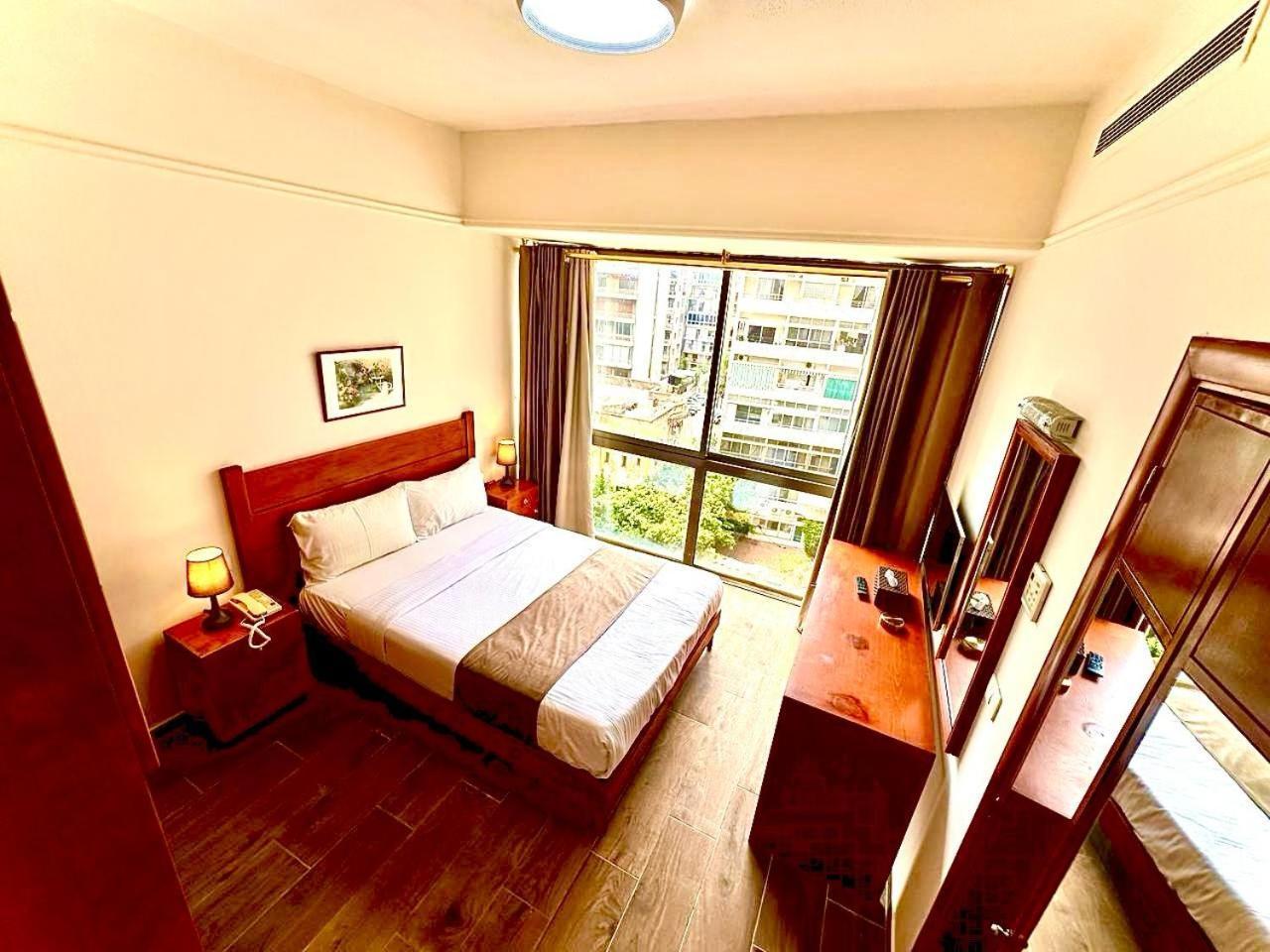 Caesar's Park Hotel Beirut Bagian luar foto