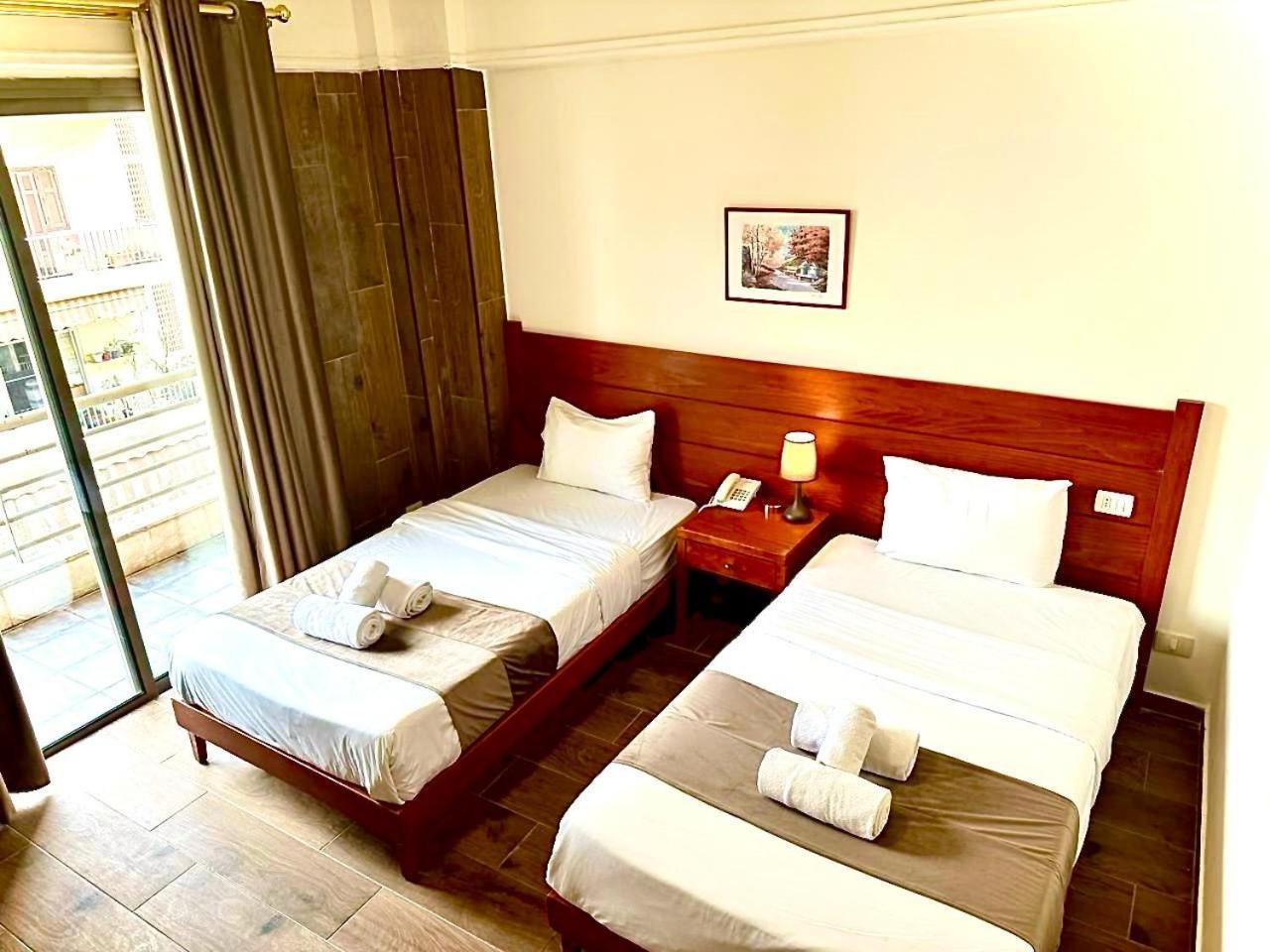 Caesar's Park Hotel Beirut Bagian luar foto