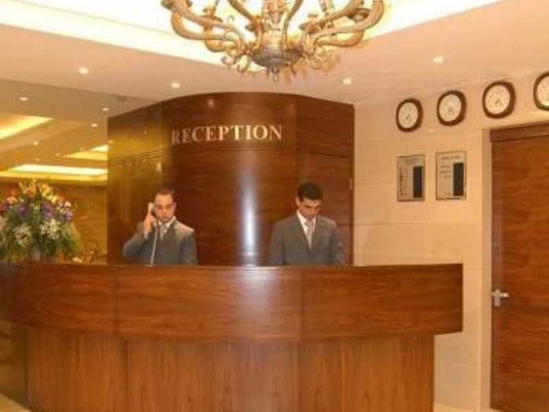 Caesar's Park Hotel Beirut Bagian luar foto