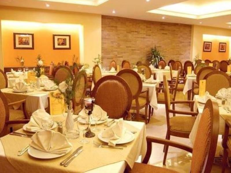 Caesar's Park Hotel Beirut Bagian luar foto