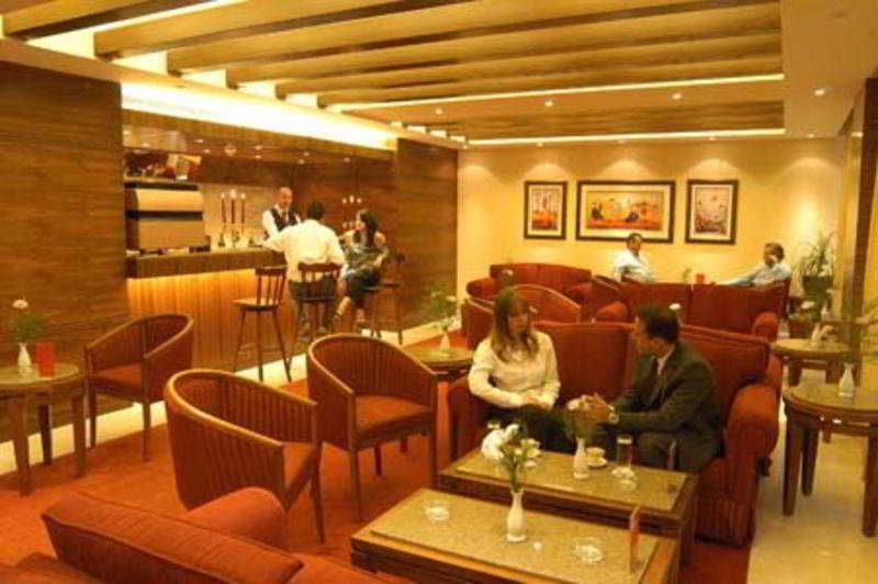 Caesar's Park Hotel Beirut Bagian luar foto
